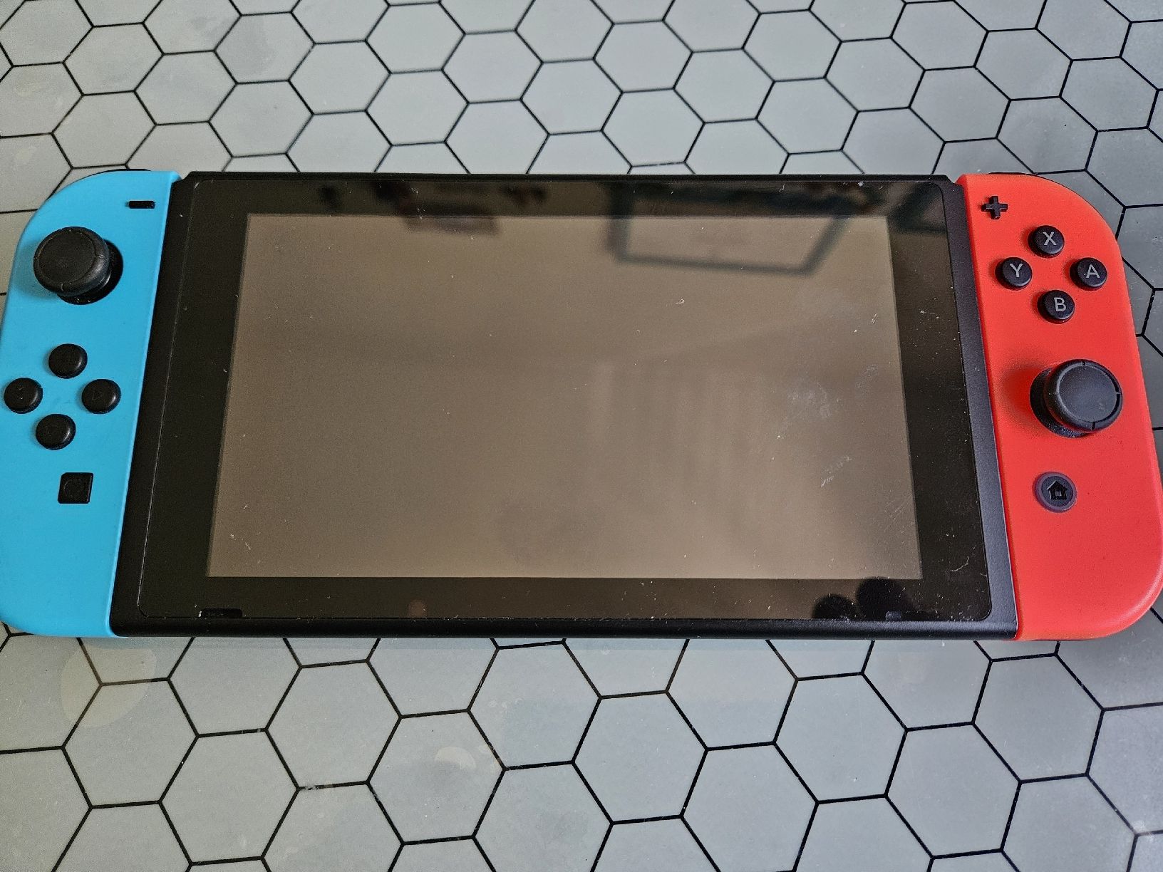 Nintendo Console: Nintendo Switch avec 3 jeux – Usato da Genève venduto da Pedro67 1