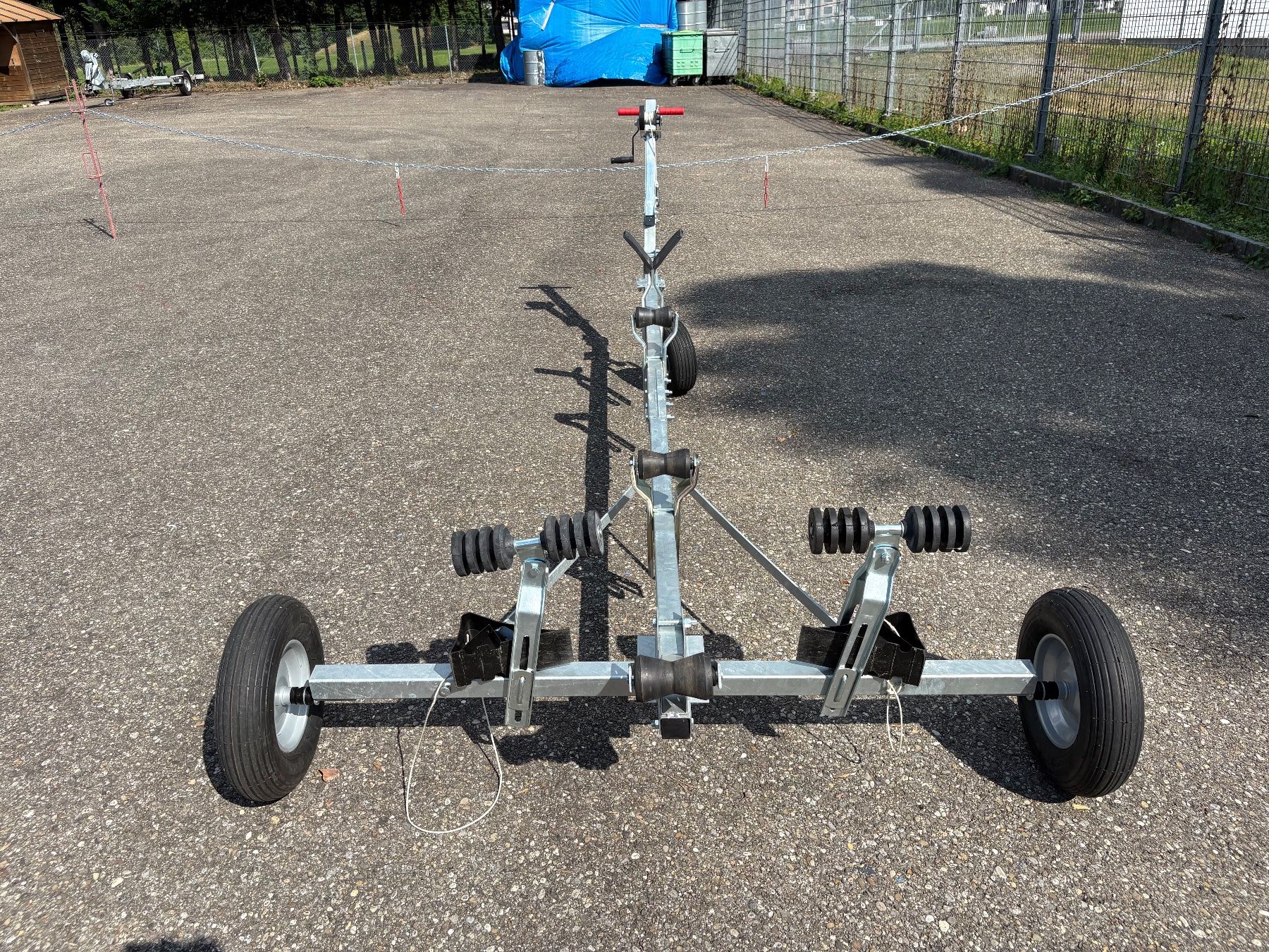 Anhänger: Slipwagen 200/350kg – Gebraucht aus Siebnen von Liischtli 1