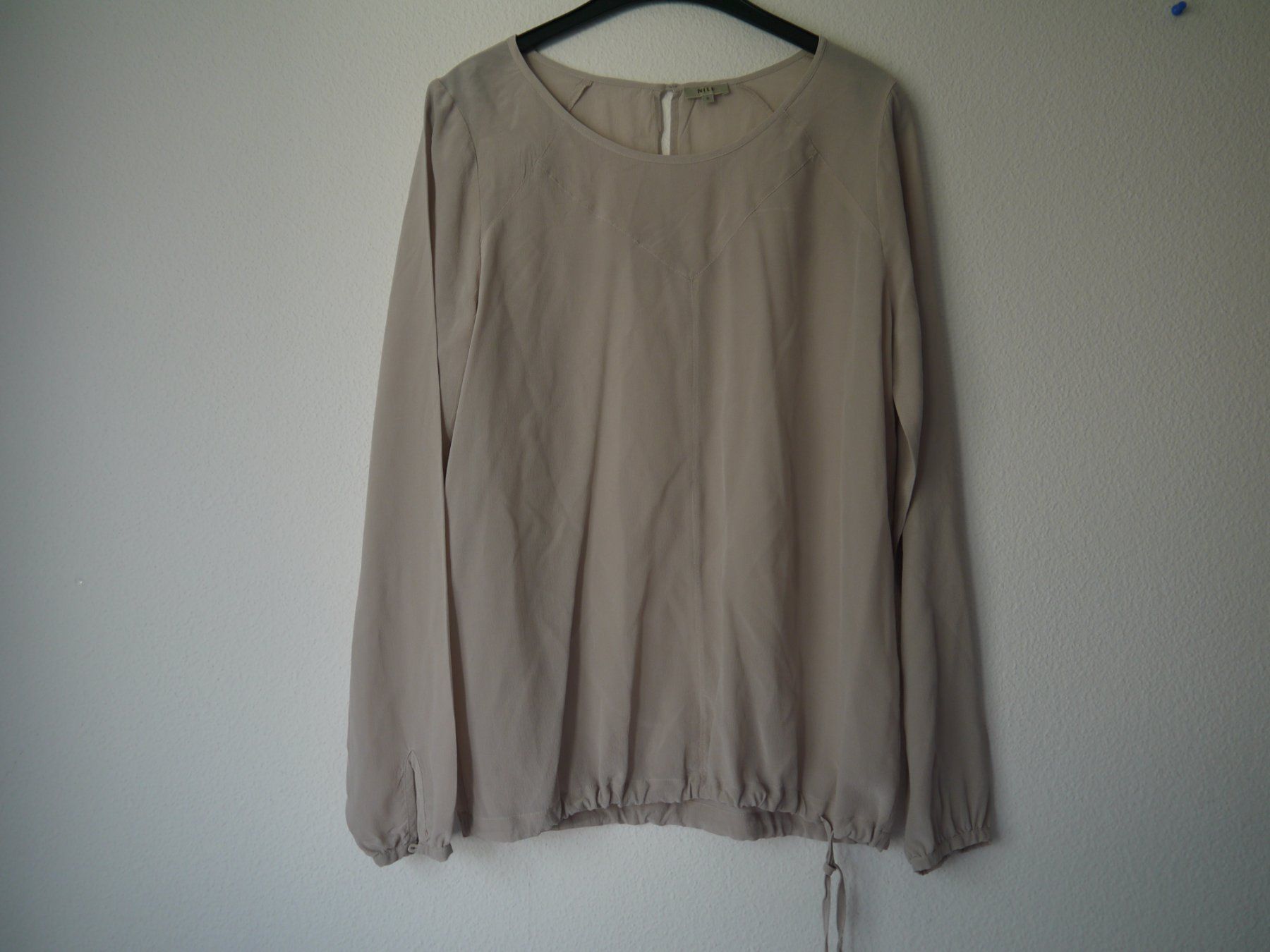 Nile Camicette: NILE Bluse aus 100% Seide – Usato da Hagendorn venduto da Blaf