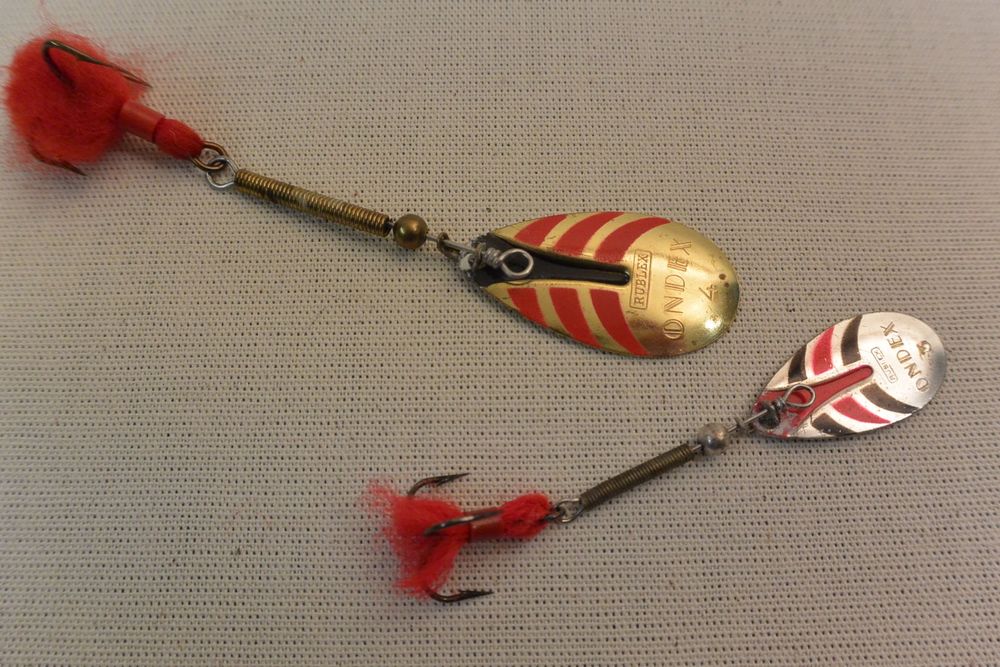Leurre De Pêche Vintage Rublex Plucky Des Années 1950 - Longueur 5 Cm Articulé - Avec Sa Boîte D'origine - Occasion Bon état