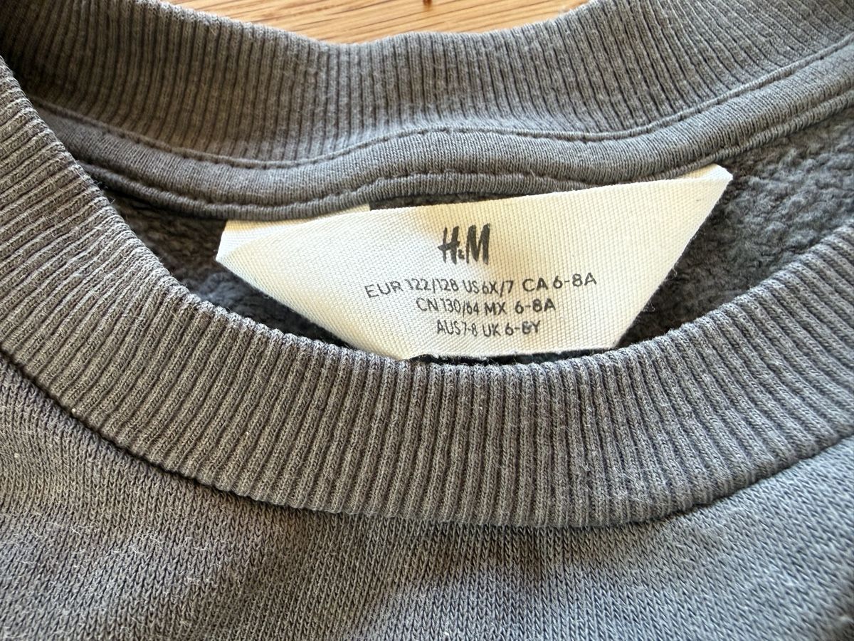 H&M Maglioni & Felpe: H&M Pullover Gr. 122/128 – Usato da Goldswil venduto da Fisel 3