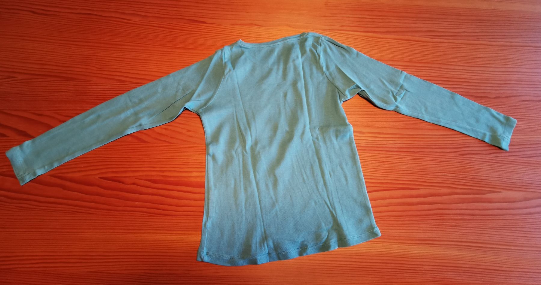 Pullover & Sweatshirts: Zwei Langarmshirts (10 ans) – Gebraucht aus Detligen von ras_7ksp 5
