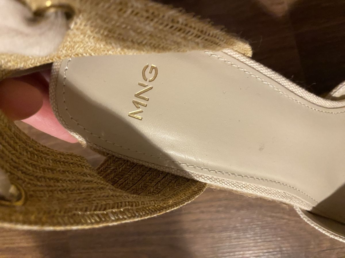 Mango Scarpe da donna: Espadrilles von Mango – Nuovo (secondo la descrizione) da Zürich venduto da hub_bk9w 1