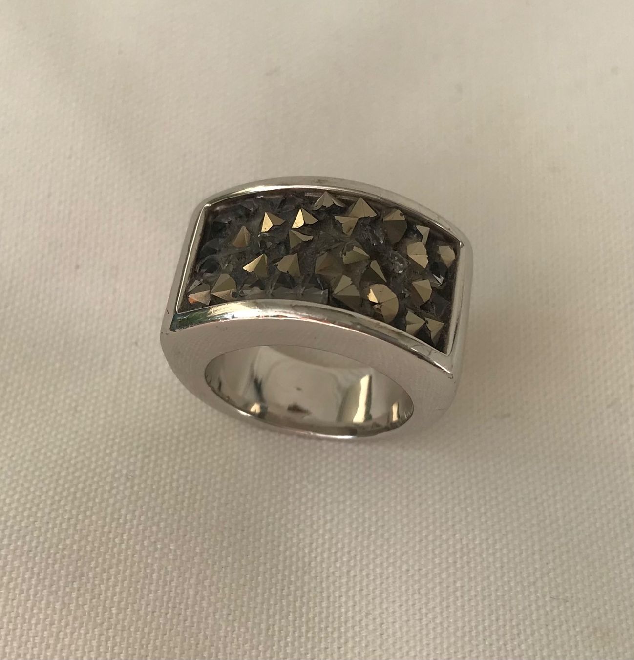 Ringe: Edler Ring von Pierre Lang mit kleinen Steinchen – Gebraucht aus Bremgarten AG von Belana0