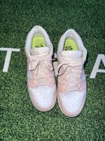 Nike Dunk Low Rosa Weiss (GR.42)