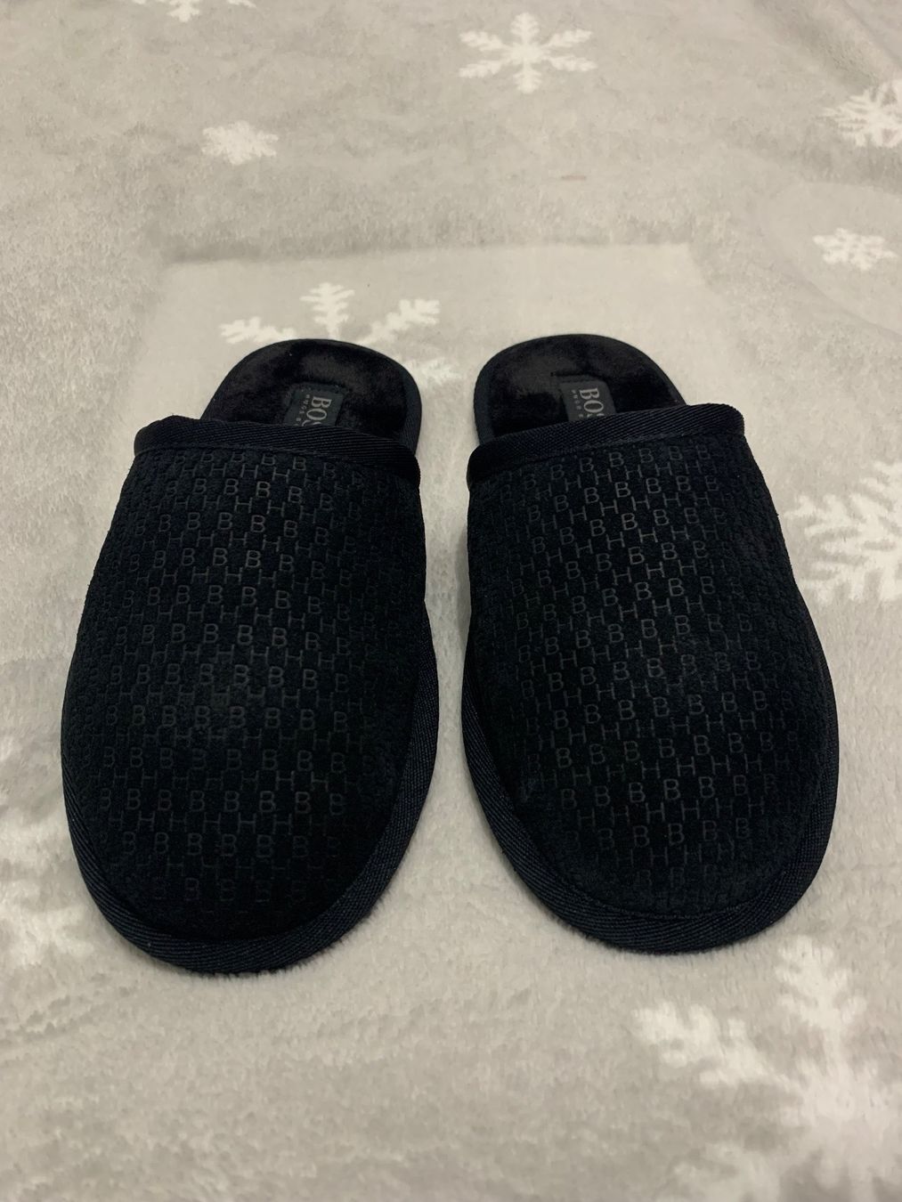 Hugo Boss Scarpe da uomo: Boss Hausschuhe echte Leder NEW – Nuovo e nell'imballaggio originale da Zürich venduto da Privat4444