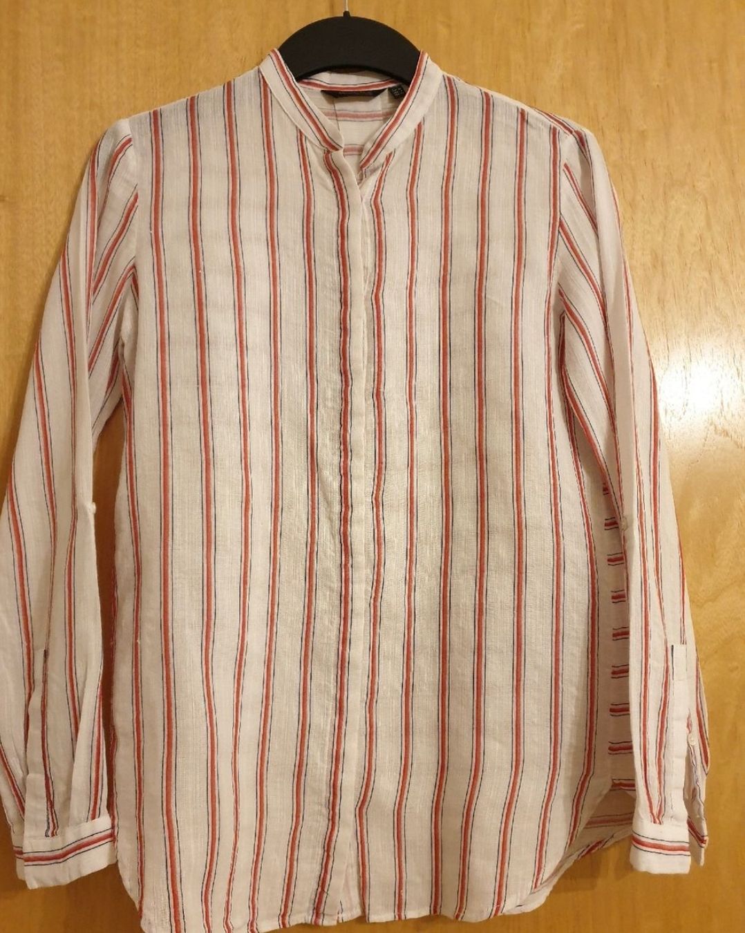 Massimo Dutti Blusen: Damenblus, XS. Massimo Dutti, 65 %coton, 35%lin, – Gebraucht aus Sirnach von Iemiroc