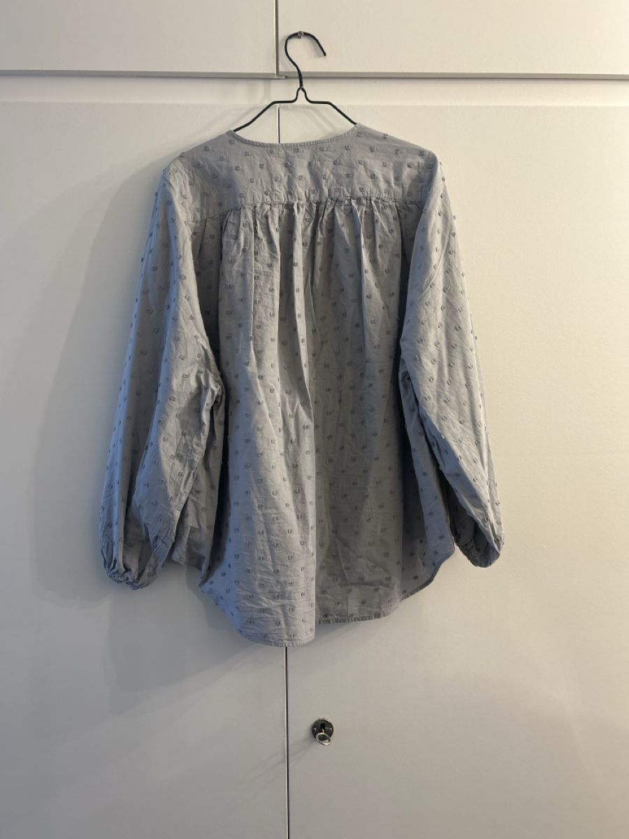 Zara Blusen: ZARA textured grey boho blouse, size XS fits until XL – Gebraucht aus Marly von redinaber 2