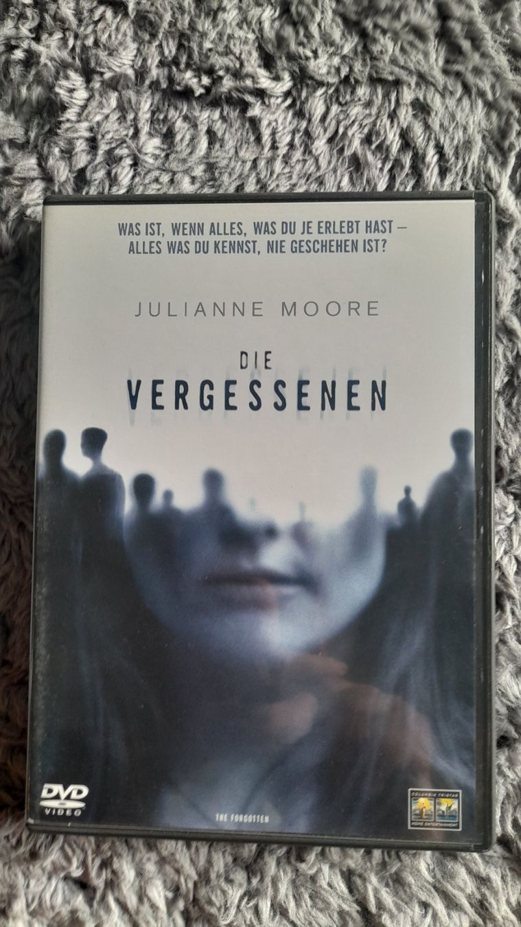 Tutti i DVDs: DIE VERGESSENEN     DVD – Usato da Wetzikon ZH venduto da Ramones01
