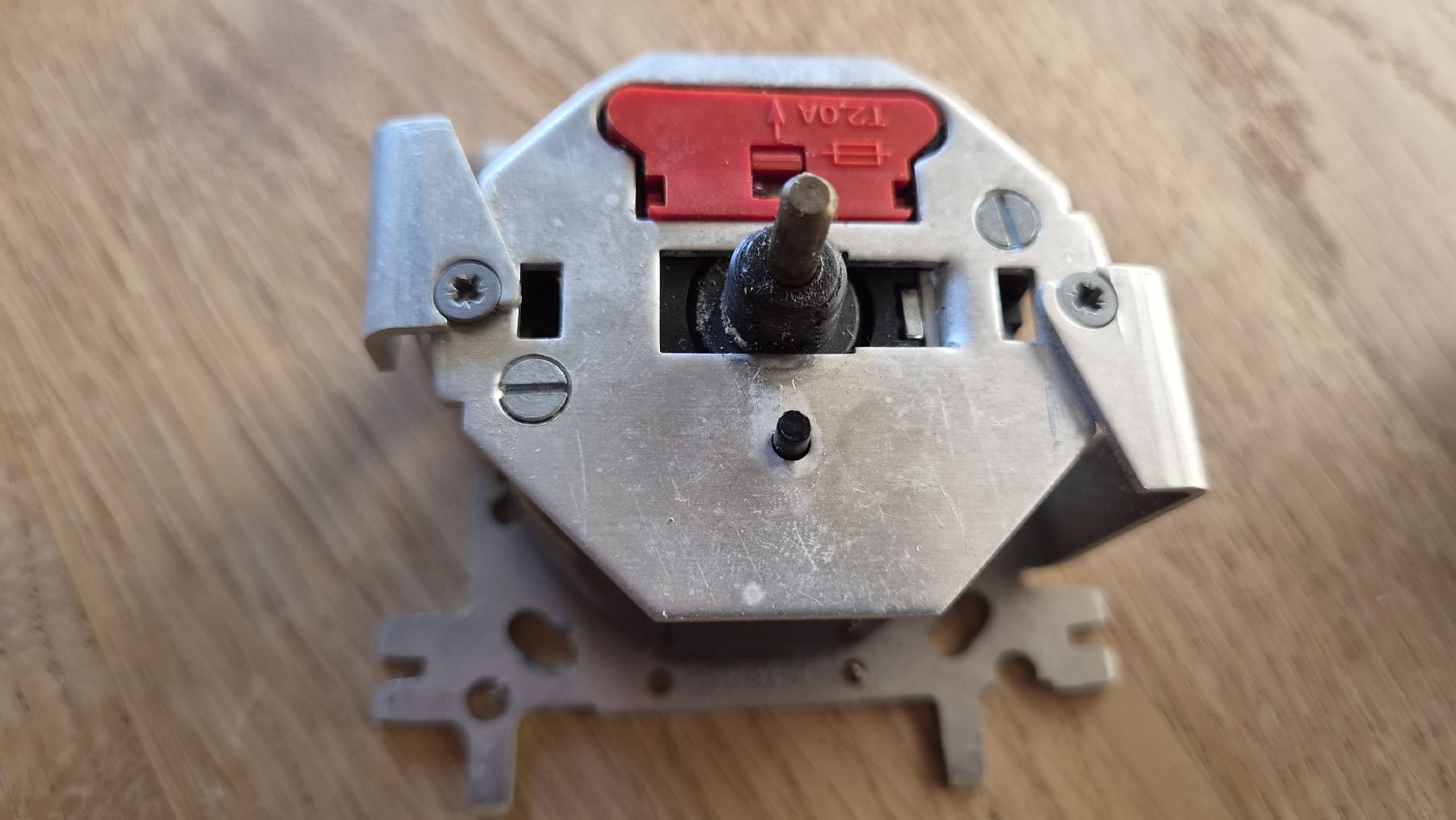 Feller Schalter: Feller Drehdimmer – Gebraucht aus Teufen ZH von finetec 3