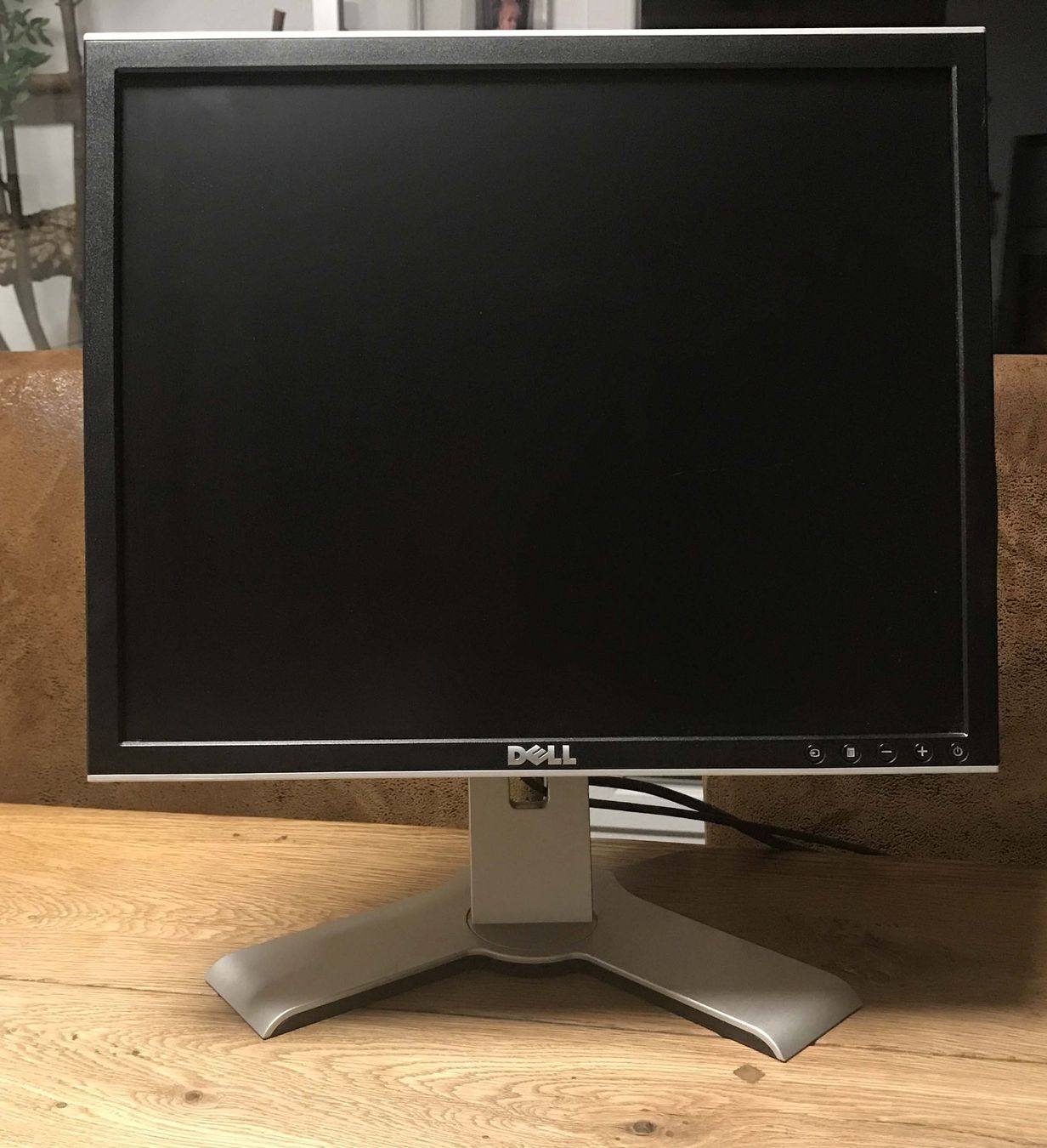 Dell Monitore: Computerbildschirm DELL 19 Zoll – Gebraucht aus Guntershausen von Gloominati 2