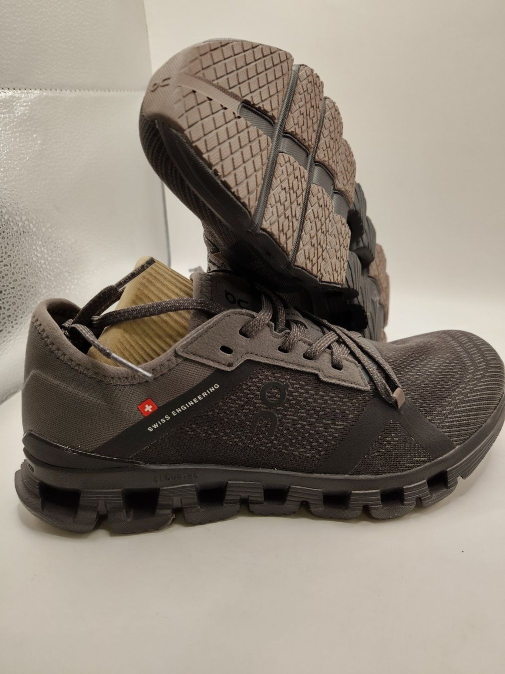 On Scarpe da uomo: On Running - Cloud X 4 AD - Eclipse/Pebble Gr. 37.5 – Nuovo e nell'imballaggio originale da Dällikon venduto da Retouren_Resale