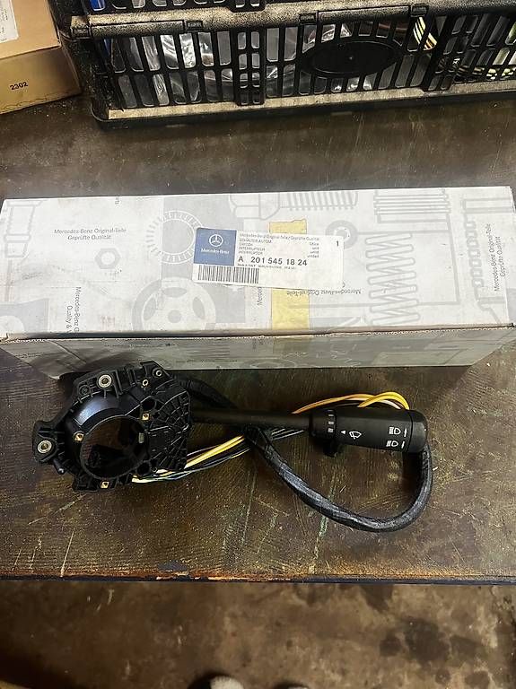 Fari: Blinkerhebel W201 – Usato da Schönengrund venduto da Oldbutgold93