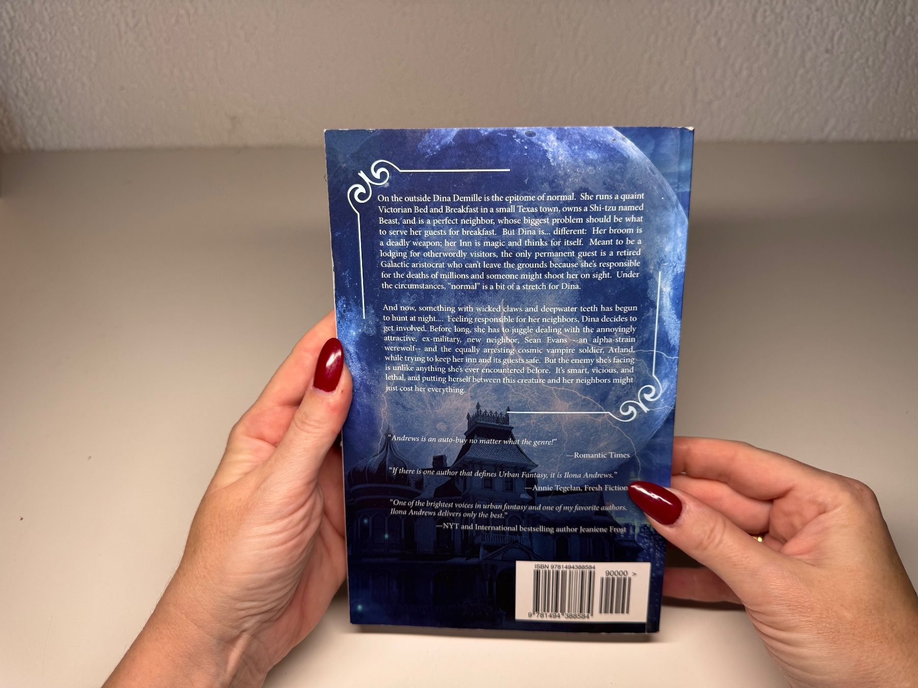Libri: NOVEL: Ilona Andrews, Clean Sweep – Usato da Grosswangen venduto da English_books 9