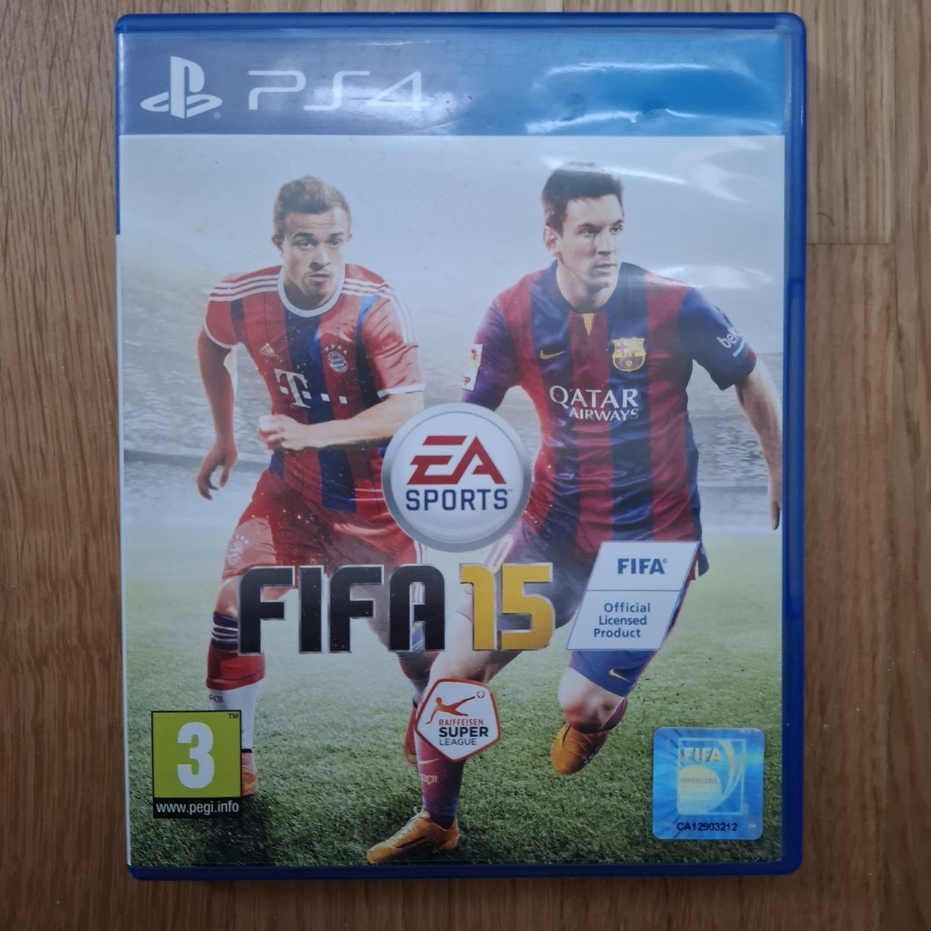 Jeux: PS4 Fifa 15 Game Disc – D'occasion à St. Gallen par emi_nfh9