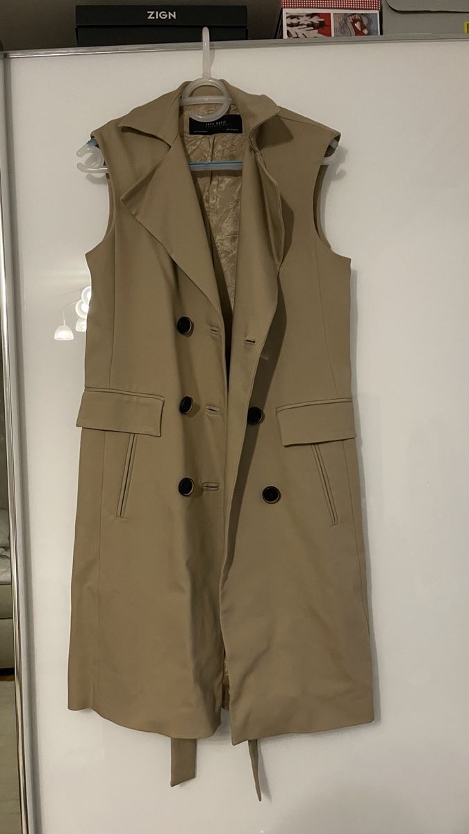 Zara Gilet & Giacche senza maniche: Weste von Zara – Nuovo (secondo la descrizione) da Lausen venduto da sim_hgp6 6