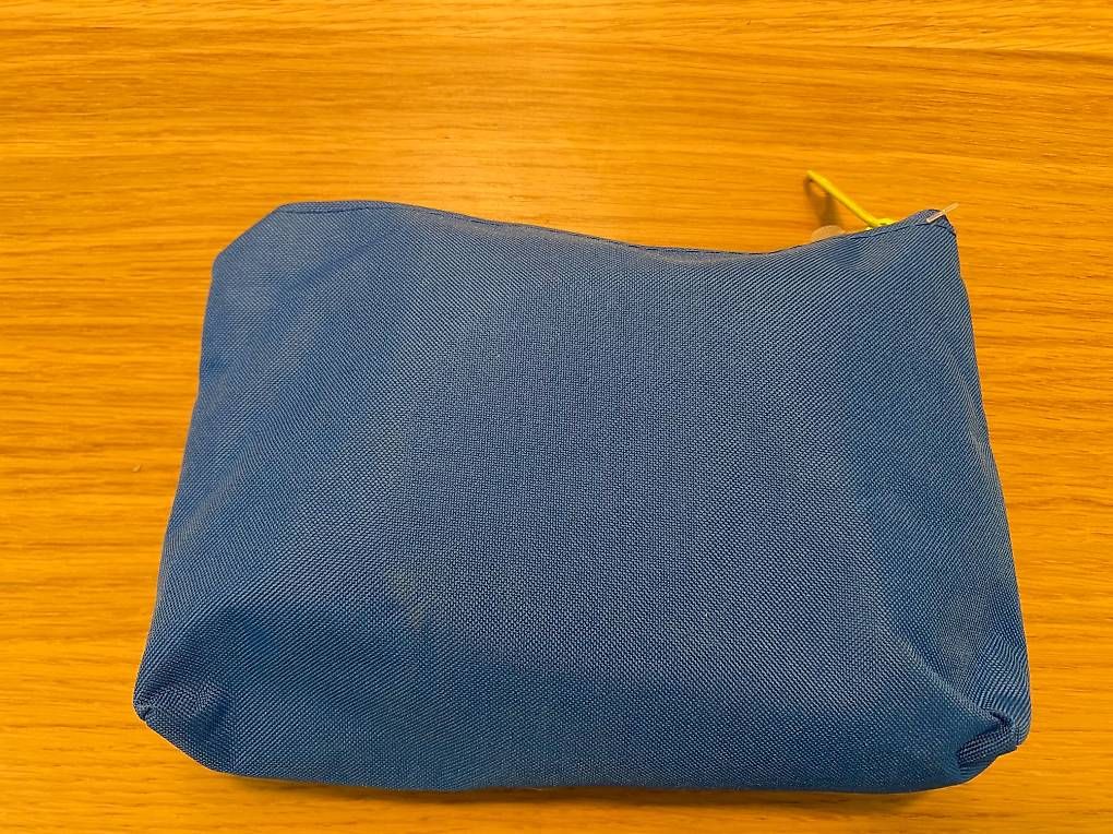 Custodie per cosmetici: Mandarina Duck Amenity Kit – Nuovo e nell'imballaggio originale da Lachen SZ venduto da kal_87kx 1