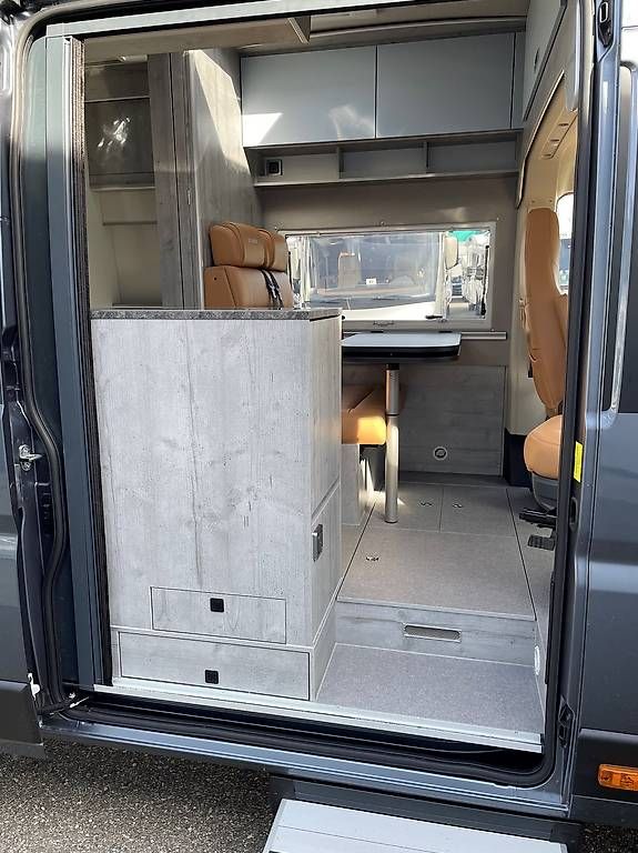 Veicoli da campeggio: La Strada Avanti EB – Usato da Langenthal venduto da Reisemobil01 1