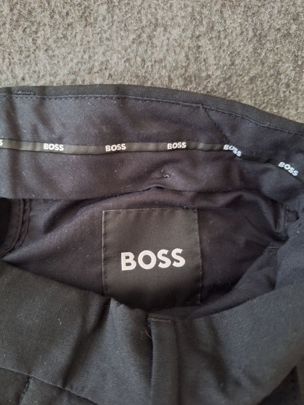 Hugo Boss Anzüge, Sport- & Funktionsanzüge: Hugo Boss Anzugshose – Gebraucht aus Mumpf von SwissDi 1