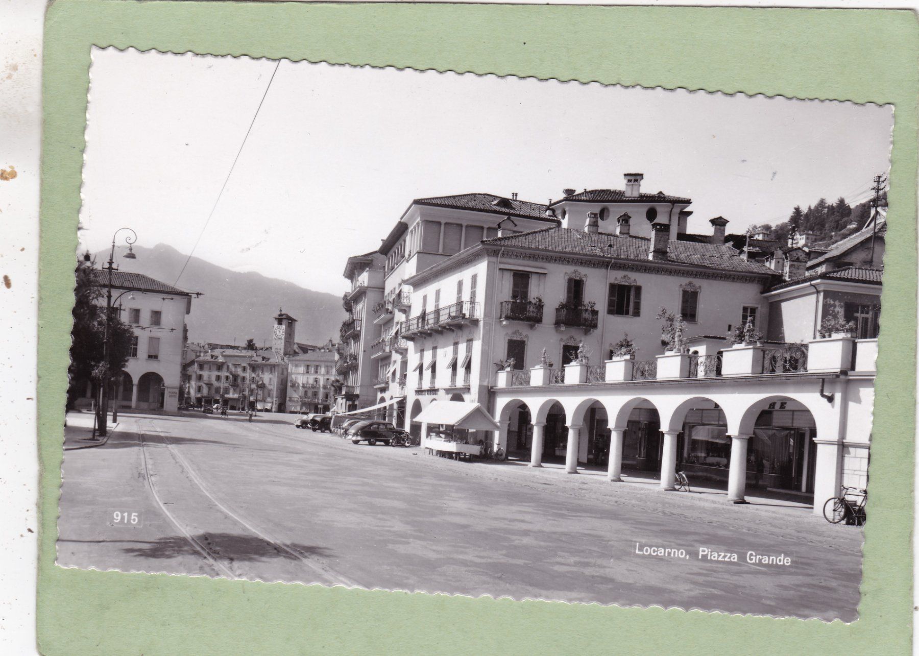 Cartes postales: Locarno Piazza Grande 1954 – D'occasion à Herisau par Lisegrat2008