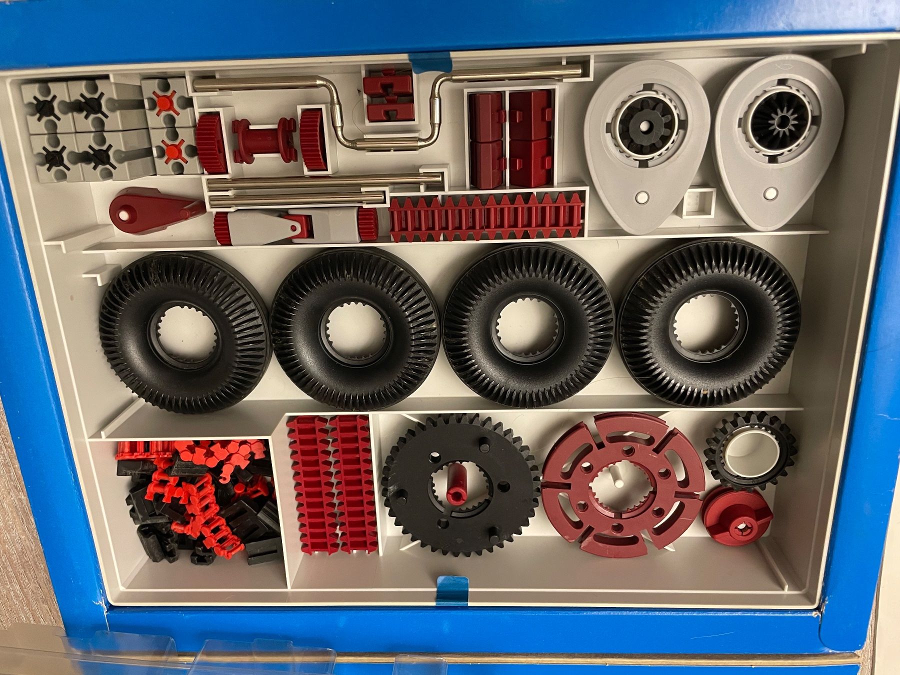 Fischer Kit di costruzioni: Fischertechnik 200/1 Bausatz! Vintage! – Usato da Biel-Benken BL venduto da Ddrummer 2