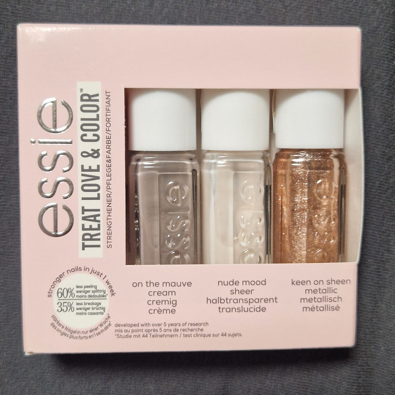 Essie Smalto per unghie: Mini Nagellackset von Essie – Nuovo e nell'imballaggio originale da Itingen venduto da Claudia.E