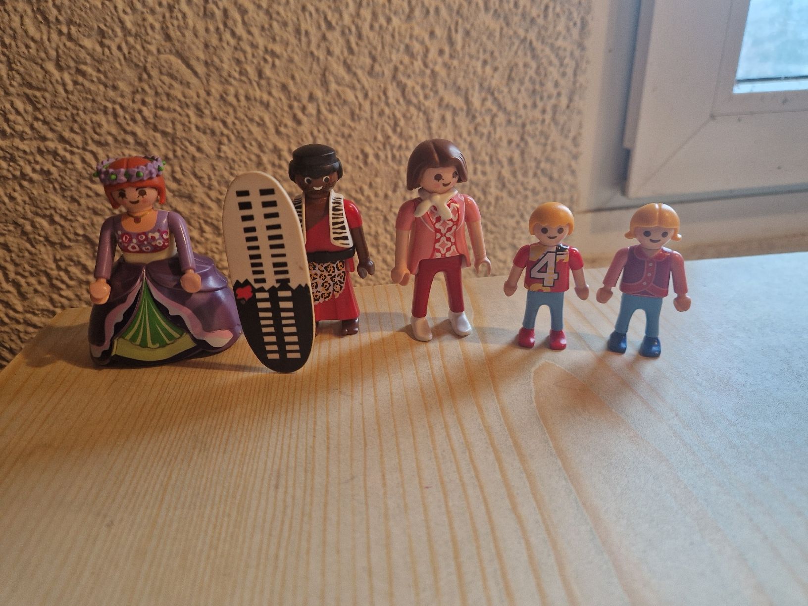Playmobil Giocattoli: 13 Playmobil Figuren – Usato da Müllheim Dorf venduto da Manuka_lu
