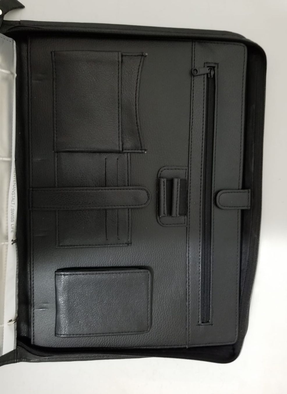 Valigie & Borse: Porte Document – Nuovo (secondo la descrizione) da VERNIER venduto da _Swiss_ 2