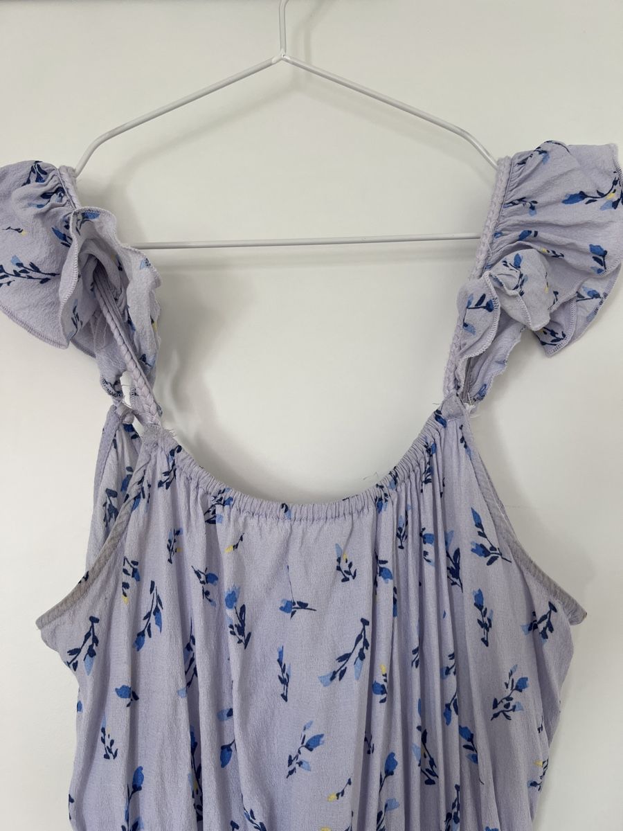C&A Vestiti: Sommerliches lila Kleid mit Blümchenmuster, Grösse 36 – Usato da Neuenhof venduto da UrbanBags 2