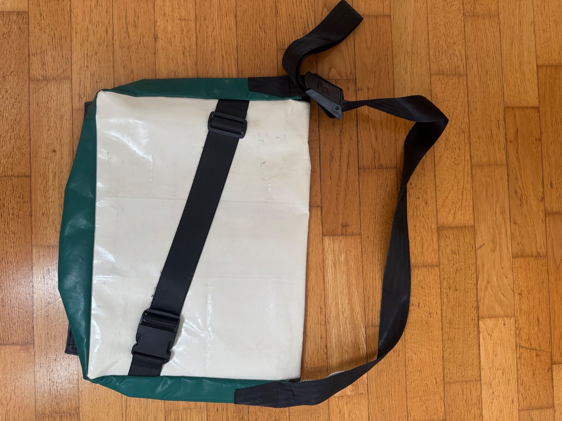 Freitag Borse: Freitag Tasche Messenger Bag F12 Dragnet – Usato da Wabern venduto da legoingschenoer 3