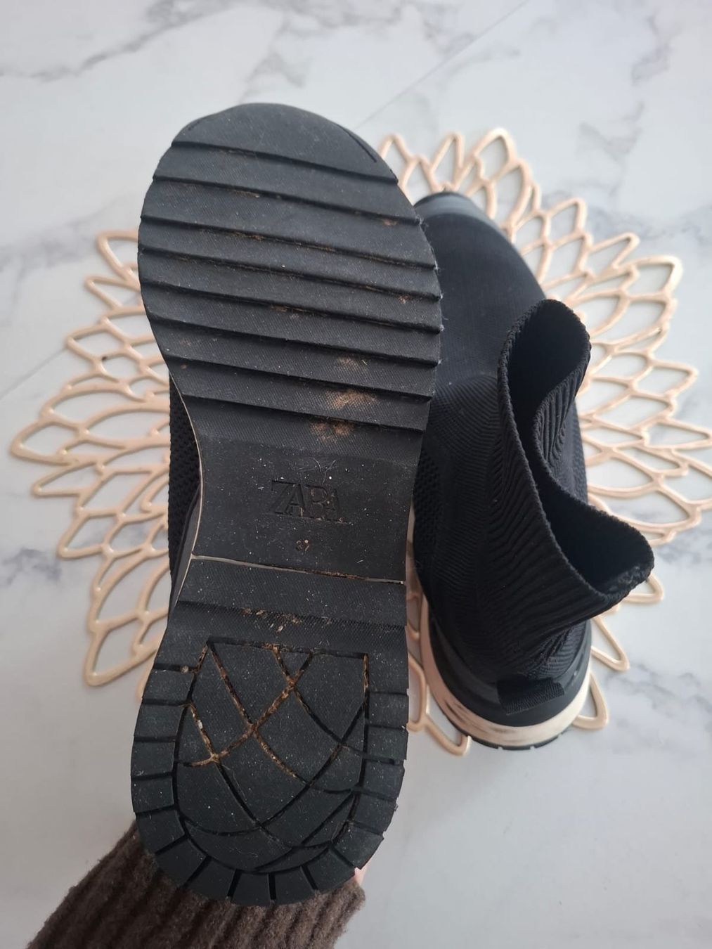 Zara Scarpe da donna: Zara Strick Sneaker, Gr. 37 – Usato da Massagno venduto da Michaela.F 3