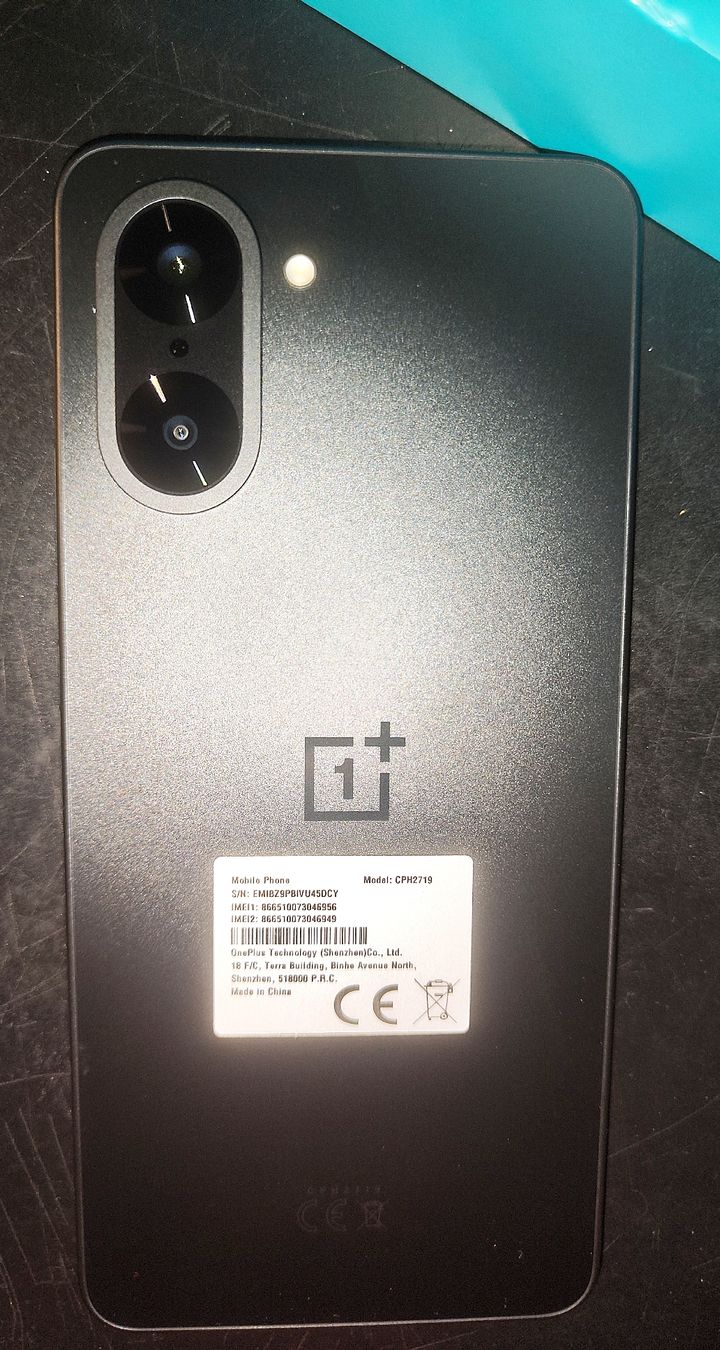 OnePlus Telefoni cellulari / Smartphones: OnePlus Nord CE5,  Model.. CPH2719.  07/2025 – Nuovo e nell'imballaggio originale da Beinwil am See venduto da sad_5hrz
