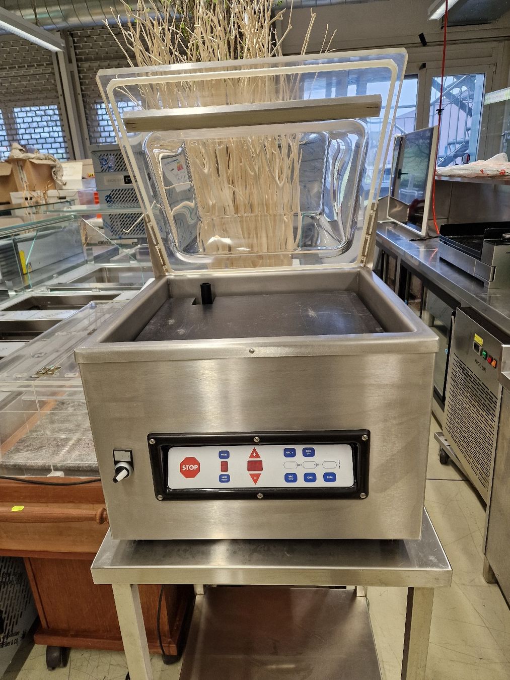 Elettrodomestici da cucina: Erme Vakum – Usato da Niederwangen BE venduto da HasGastrobedarf 6