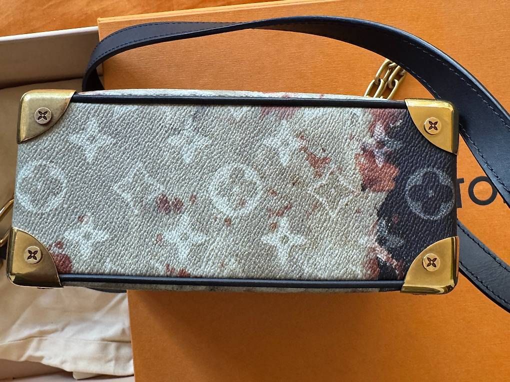 Sacs femmes: Limited Edition LV Soft Trunk Full Set  – D'occasion à Genève par gae_5vrx 4