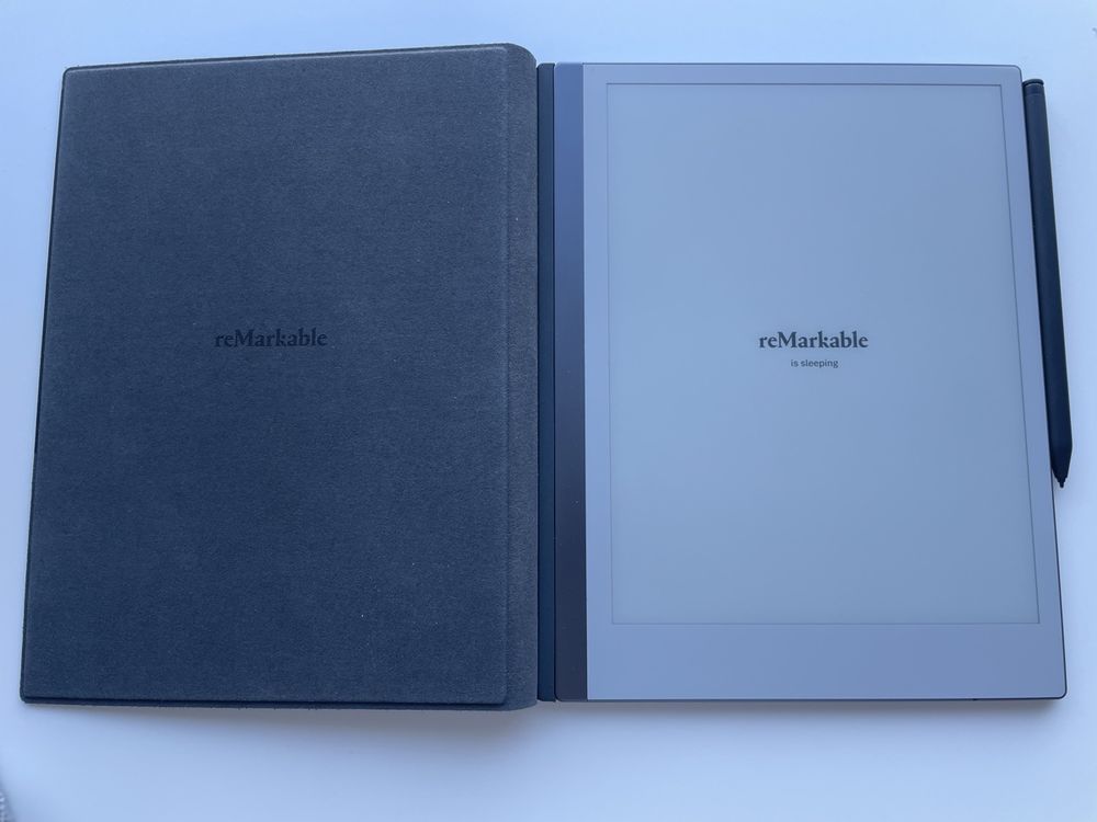 Remarkable 2 with leather folio and pen (Gebraucht) in Port für CHF 419 ...
