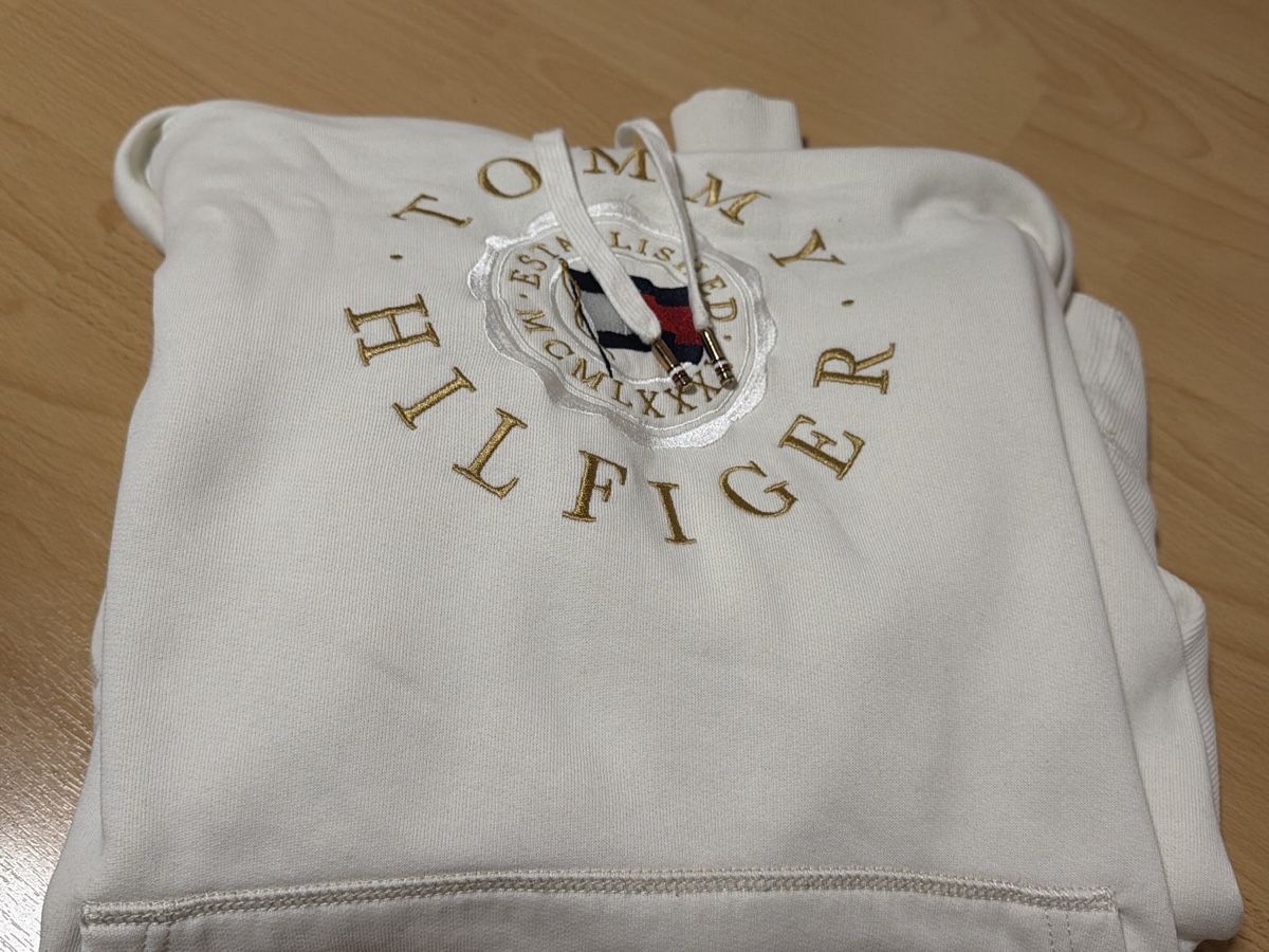 Tommy Hilfiger Pullover & Sweatshirts: Tommy Hilfiger Hodie Gr XL Pullover  – Gebraucht aus Deitingen von Himhip 4