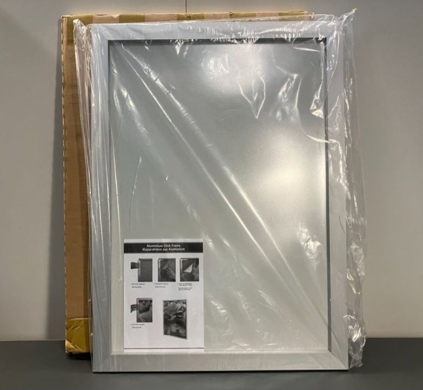 Bilderrahmen: Aluminium Click Rahmen neu originalverpackt 60x45 – Neu und originalverpackt aus Zürich von Tobi76