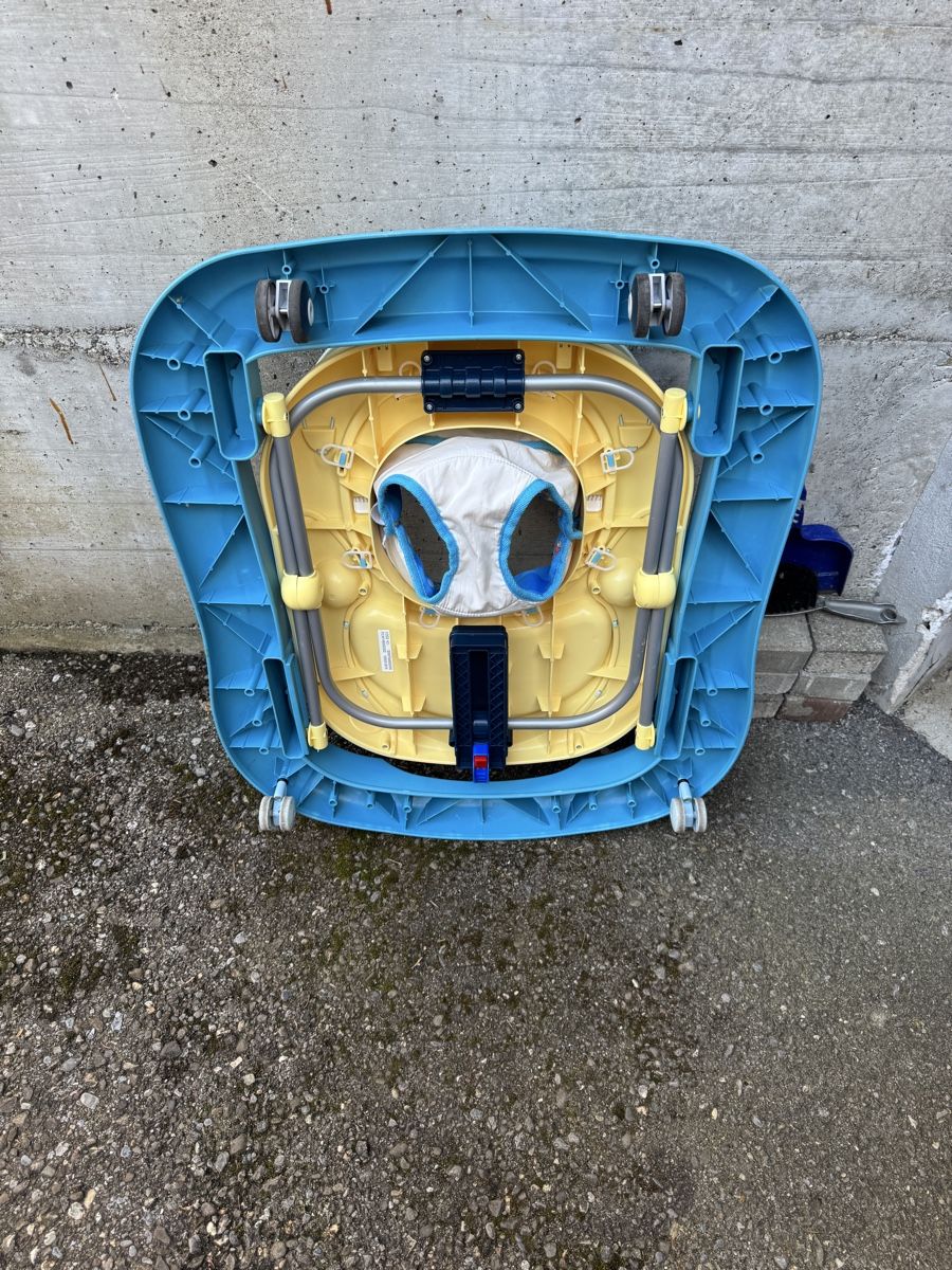 Chicco Veicoli per bambini: Kinderlaufen Lernen – Usato da Dintikon venduto da jet_q5xl 1