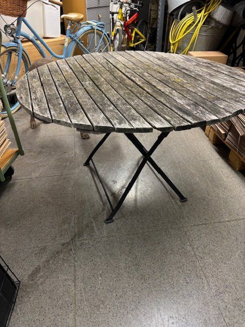 Set di tavolo e panche: Gartenmöbel Set "Vintage" – Usato da Rafz venduto da Domimir 5