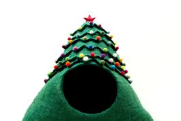 Handgefertigte Katzenhöhle im Weihnachtsbaum-Design, Filz