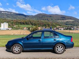 Auto VW Bora 2.0 - Dunkelgrün - gebraucht, guter Zustand