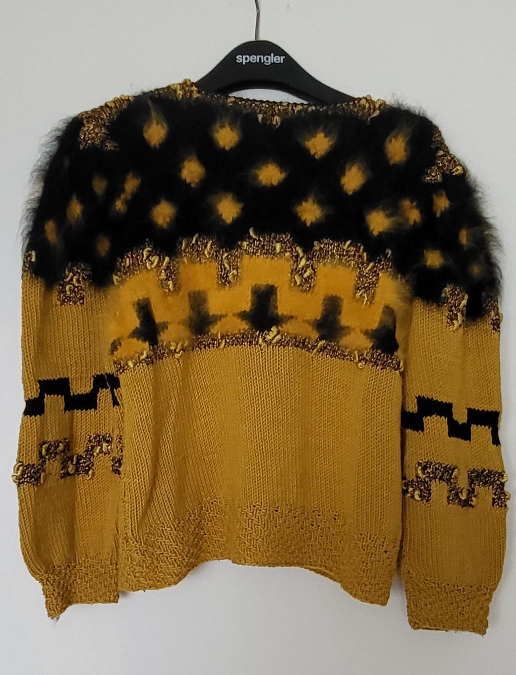 Maglioni & Felpe: Einzigartiger Vintage Strickpullover, Gr.38 – Usato da Adlikon b.Regensdf venduto da YvZi