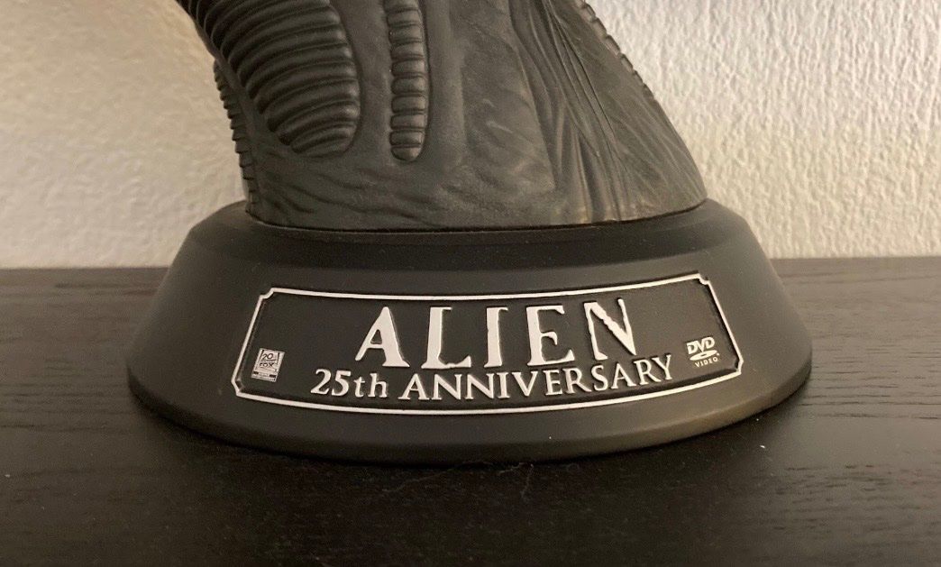 Tutti i DVDs: Alien Büste 25th Anniversary Edition – Usato da Bern venduto da RageMM87 3