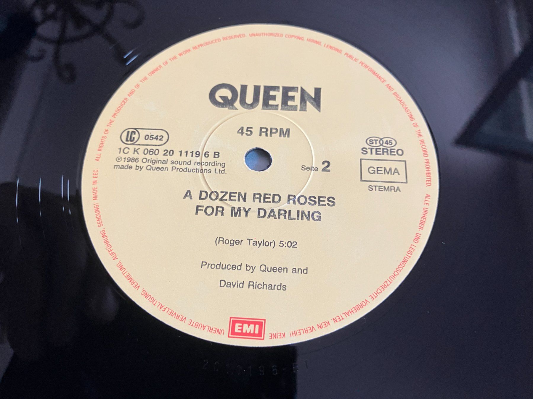 Dischi in vinile: Queen – Usato da Aarwangen venduto da Jukebox3 8