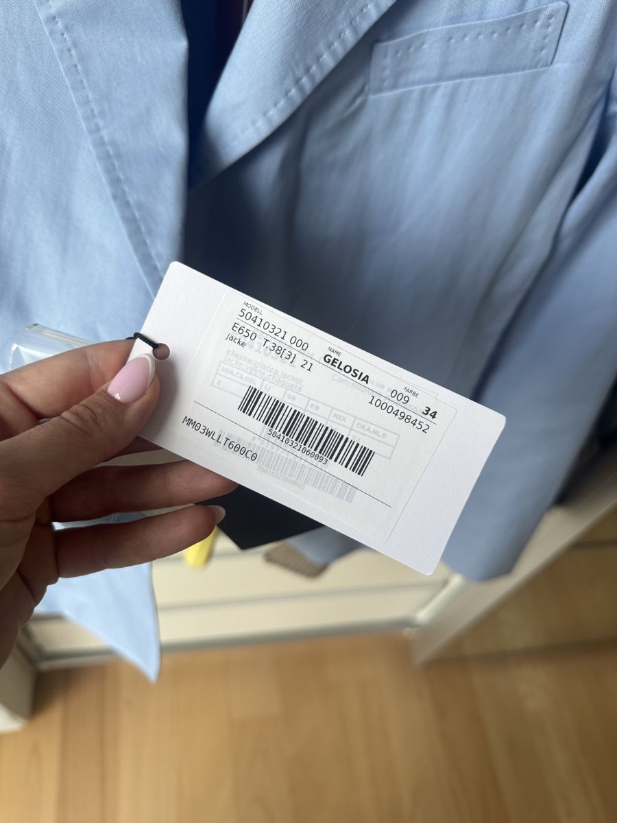 Max Mara Giacche: Weekend Max Mara Cotton Blazer - Pastel Blue - New! – Nuovo e nell'imballaggio originale da Sattel venduto da Zlata1 5