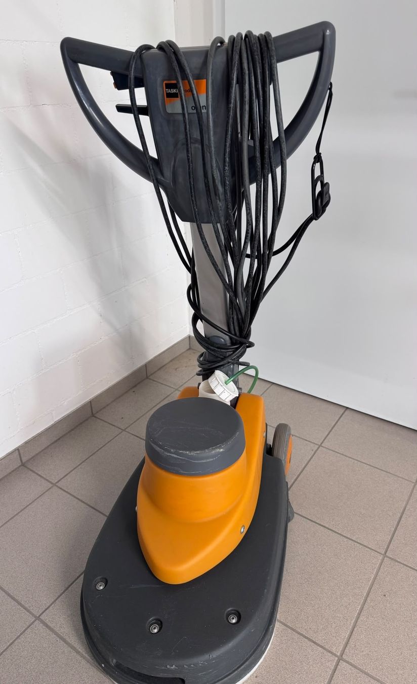 Tutte le macchine: Ergodisc Omni Taski – Usato da Emmen venduto da Fiat_Guru