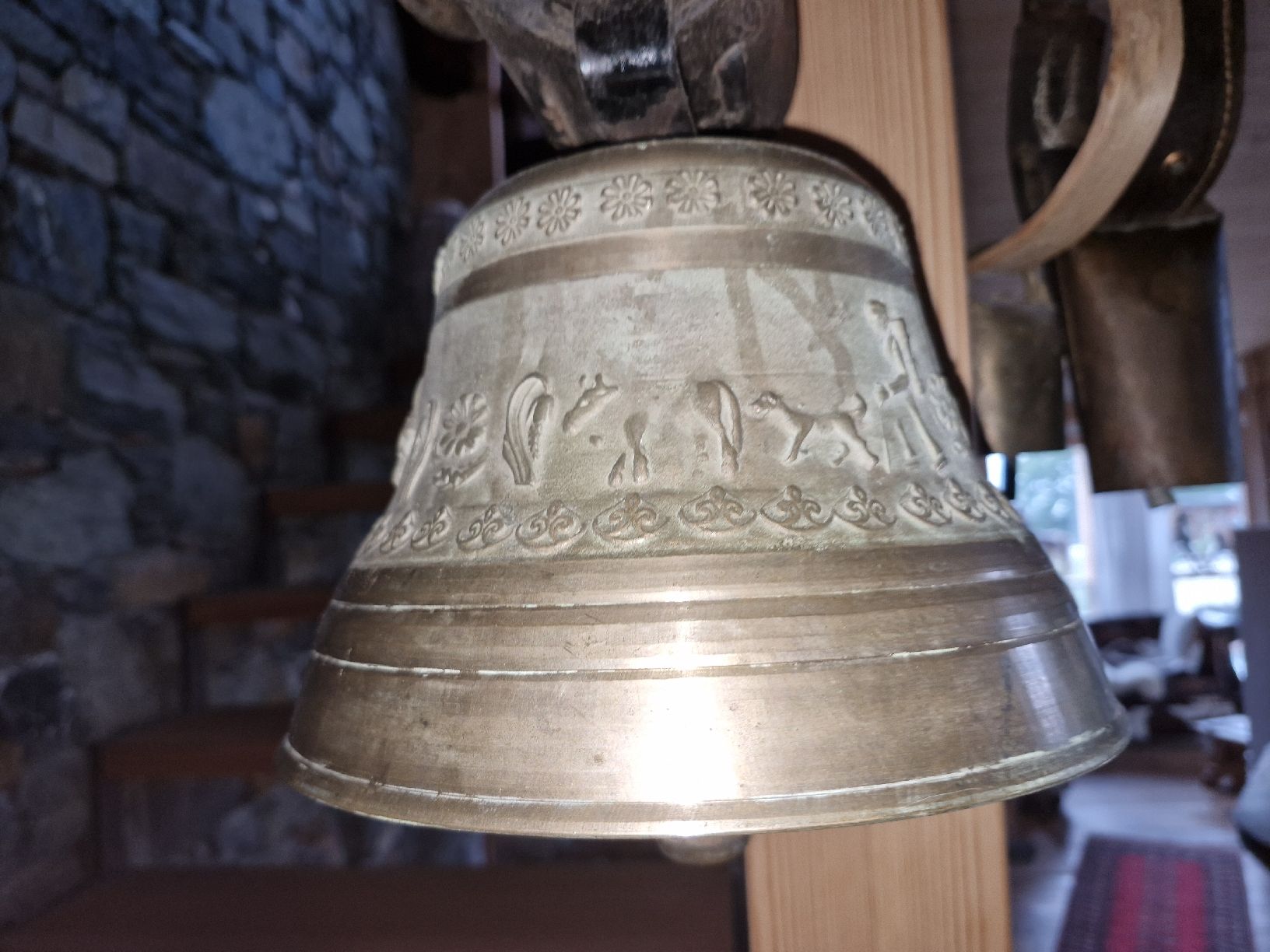 Glocken & Treicheln: Glocke Treichel 1990 – Gebraucht aus Guarda von rue_bpd7 1