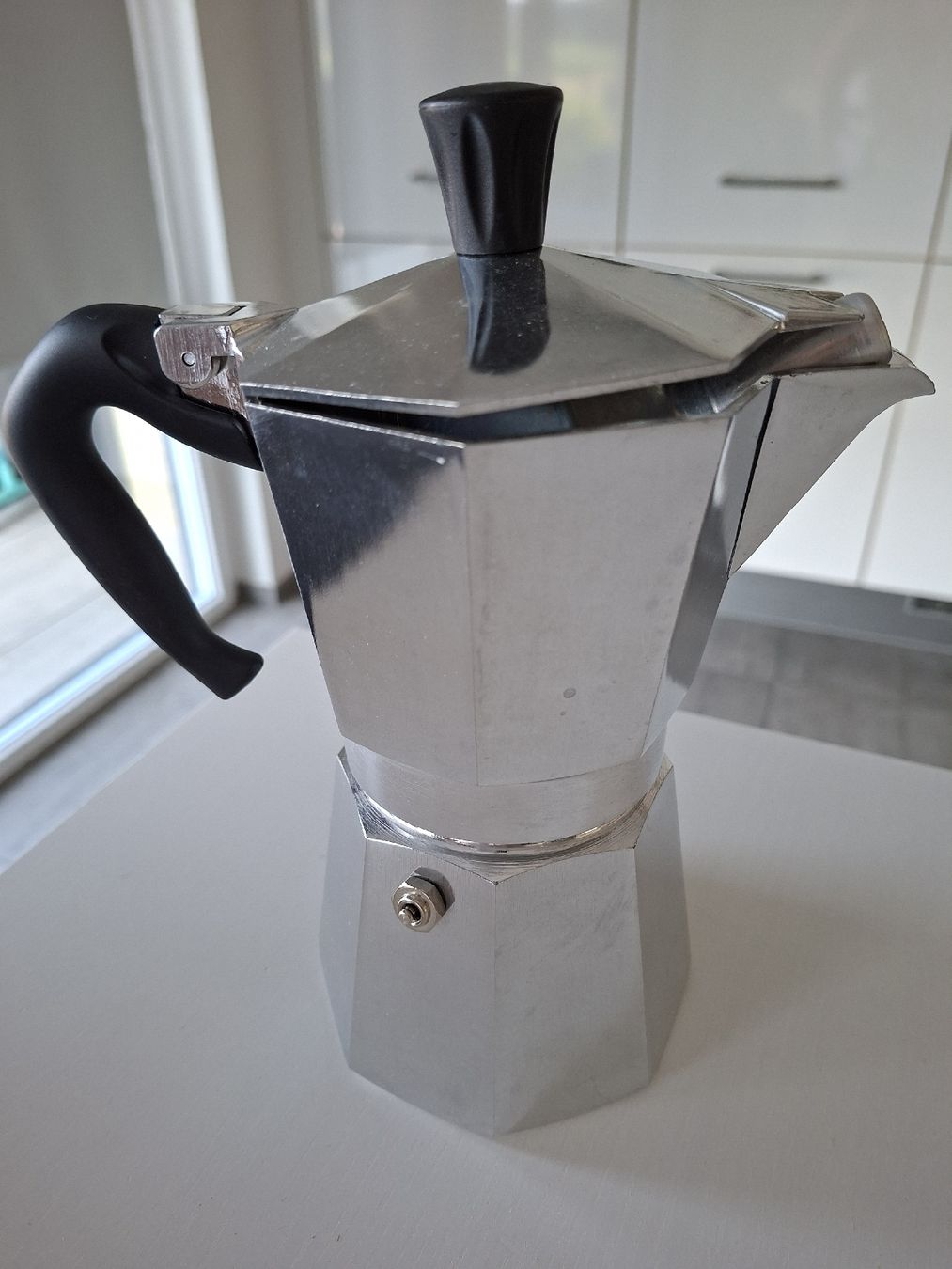 Bialetti Macchine per caffè & Macchine per espresso: Moka Express Bialetti – Usato da Gelterkinden venduto da kar_6bjd 1