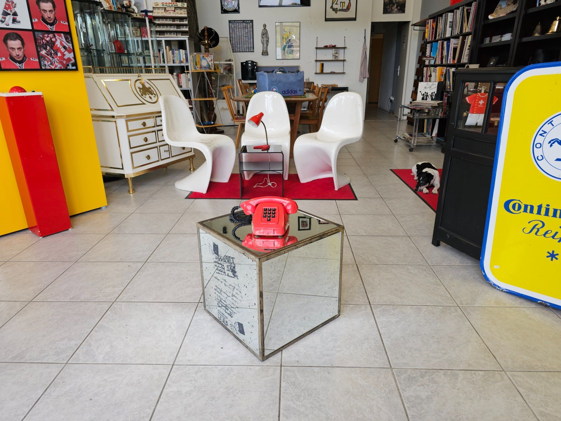 Tavoli: Mirror Cube Beistelltisch Side Table Glas Würfel Tisch – Usato da Nottwil venduto da Wondewa-Shop 3