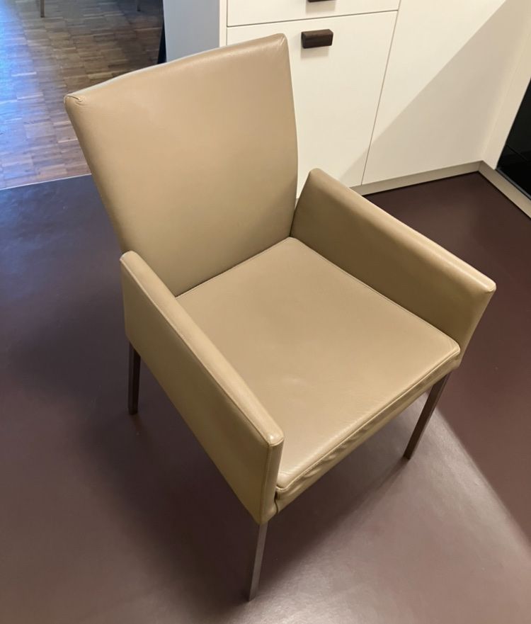 Pfister Sedie: 6x Pfister Leder-Esszimmerstühle – Usato da Zürich venduto da seerac 2